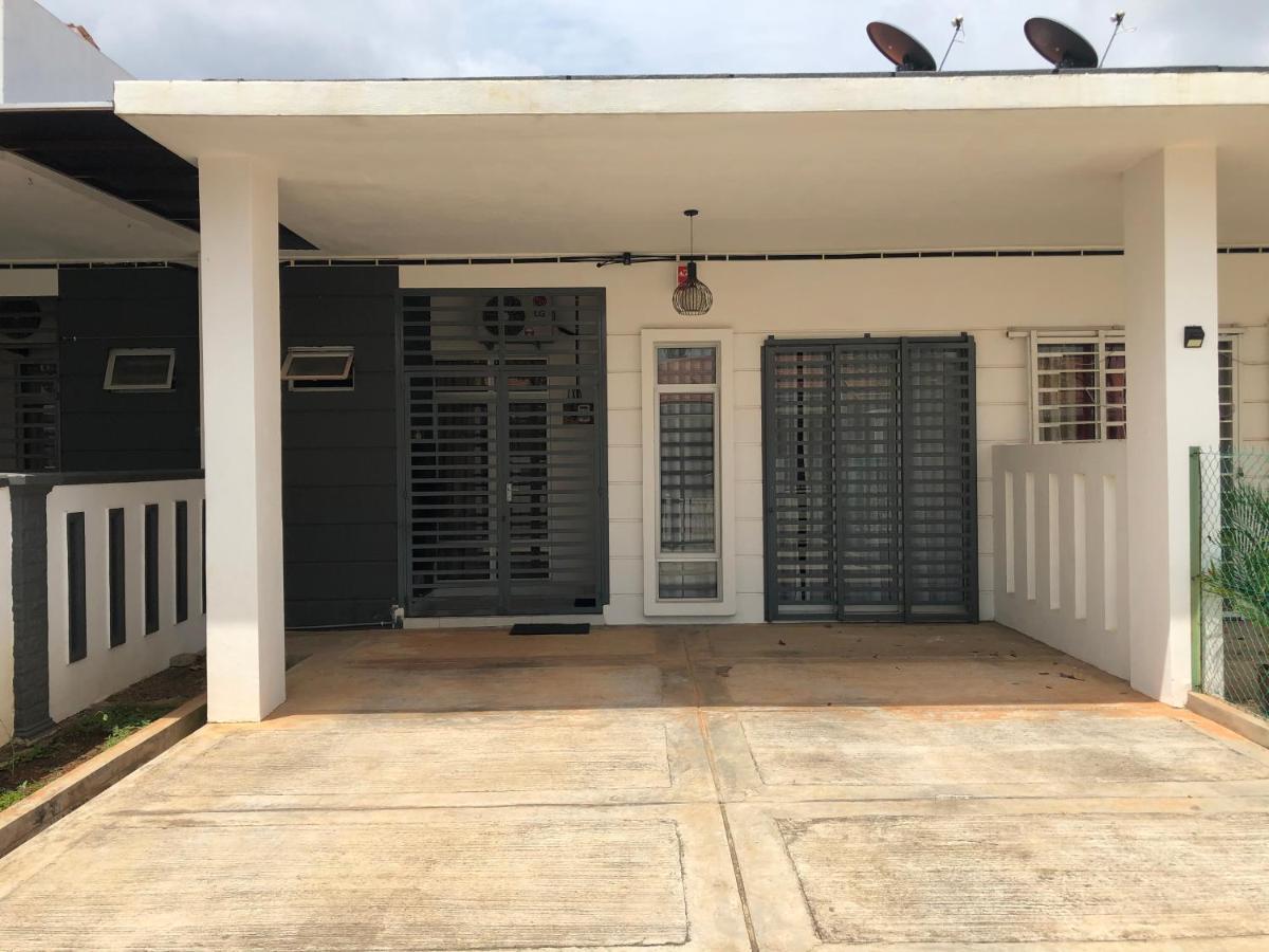 Evergreen 1 Homestay Κουαντάν Εξωτερικό φωτογραφία
